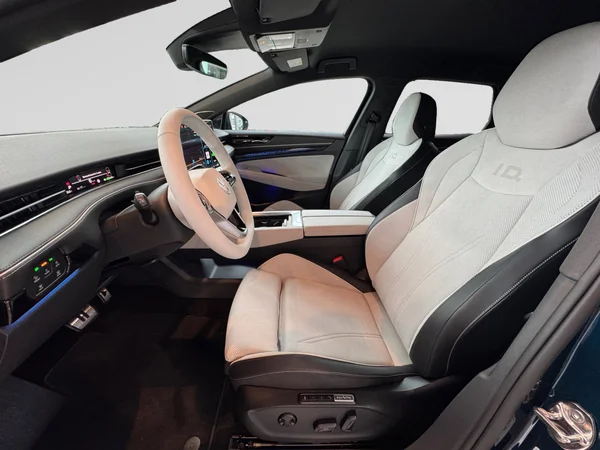 VOLKSWAGEN ID.7 Tourer (2025) — foto 23 van 23