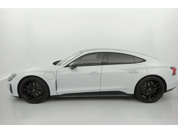 AUDI E-tron GT (2021) — foto 30 van 31