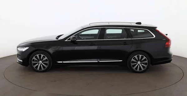 Volvo V90 PHEV (2021) — foto 23 van 45