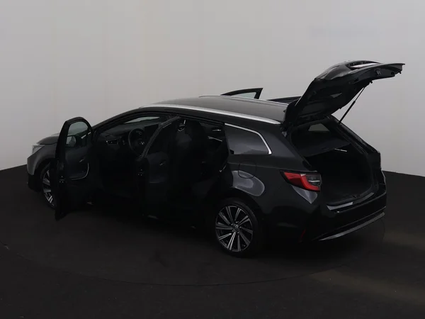 TOYOTA Corolla (2022) — foto 27 van 28