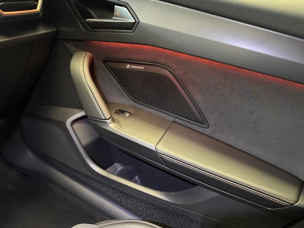 CUPRA Leon ST (2026) — foto 6 van 18