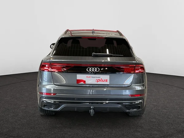 AUDI Q8 (2020) — foto 6 van 23