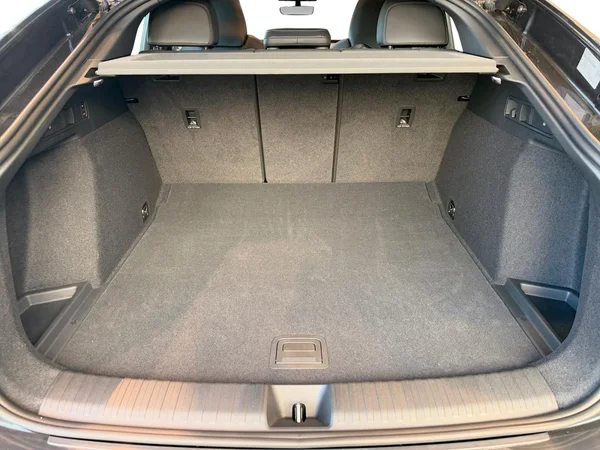 AUDI Q6 Sportback e-tron (2026) — foto 14 van 24