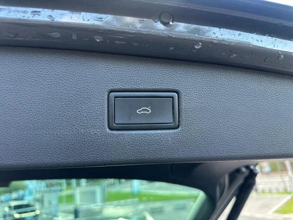 VOLKSWAGEN Tiguan Dsl (2023) — foto 27 van 35
