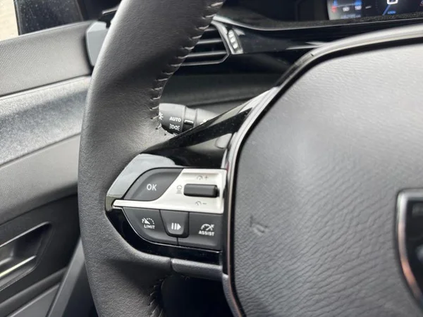 PEUGEOT 308 SW Dsl (2024) — foto 7 van 28
