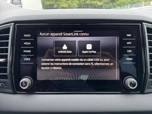 SKODA Karoq Dsl (2025) — foto 18 van 32