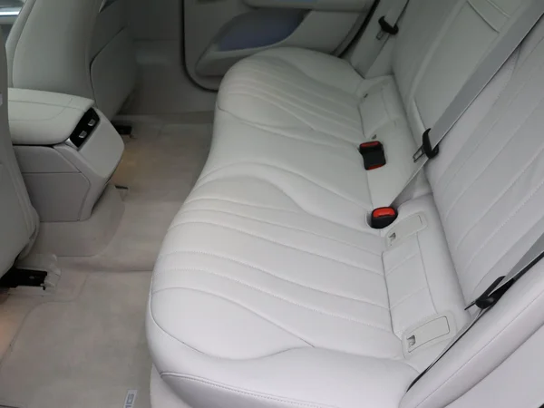 Mercedes-Benz EQE (2026) — foto 9 van 25