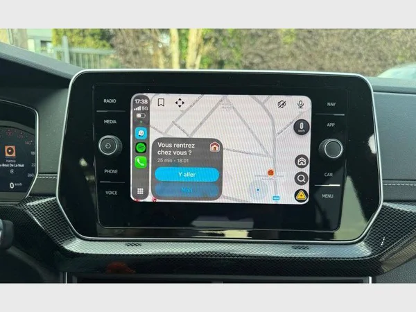 Volkswagen T-Cross (2025) — foto 8 van 24