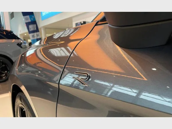 VOLKSWAGEN Passat SW (2026) — foto 19 van 21