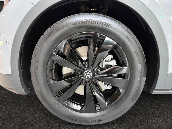 VOLKSWAGEN ID.4 (2026) — foto 11 van 19
