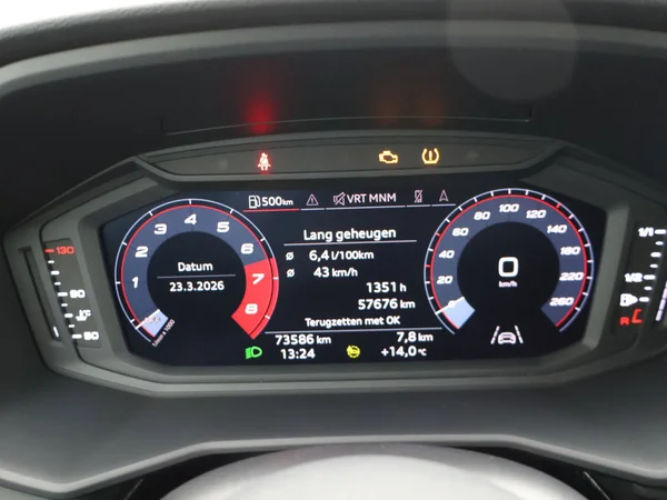 AUDI A1 Sportback (2023) — foto 8 van 25