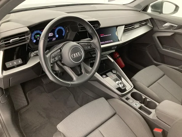 AUDI A3 Sportback PHEV (2022) — foto 36 van 37