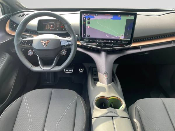 CUPRA Tavascan (2026) — foto 6 van 21