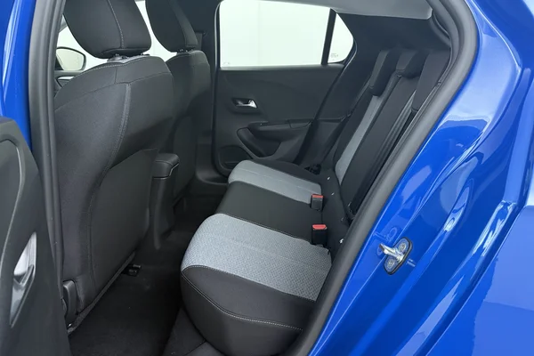 Opel Corsa (2025) — foto 16 van 17