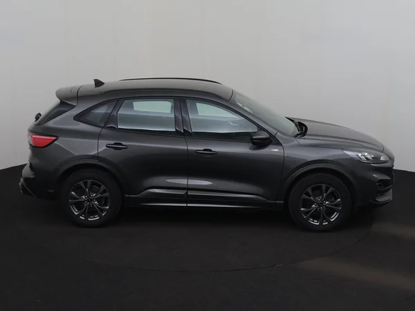 FORD Kuga (2023) — foto 26 van 30