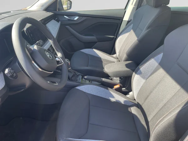 SKODA Kamiq (2025) — foto 22 van 22