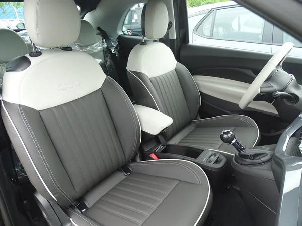 Fiat 500C (2026) — foto 6 van 24