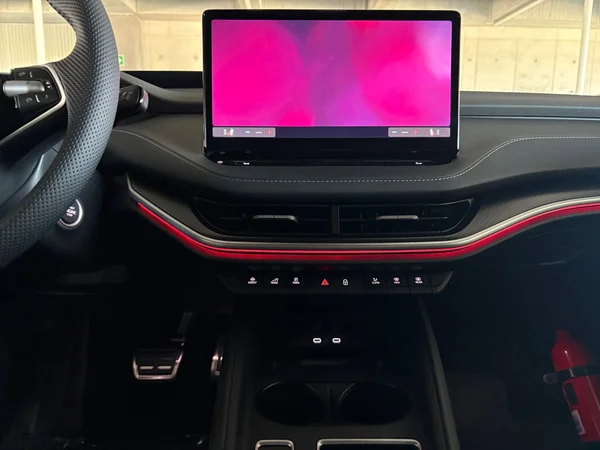 SKODA (2025) — foto 16 van 24