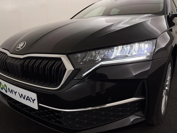 SKODA Octavia Combi (2025) — foto 7 van 19