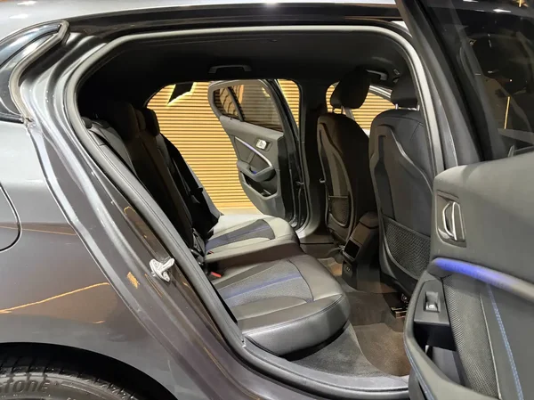 Bmw 116 (2020) — foto 11 van 25