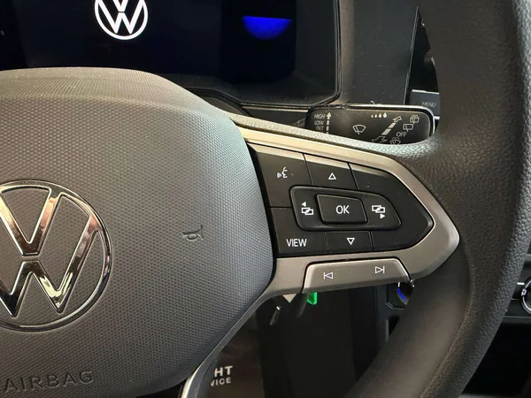 Volkswagen Polo (2022) — foto 10 van 20