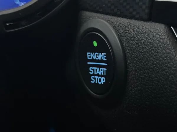 FORD Kuga (2023) — foto 15 van 30