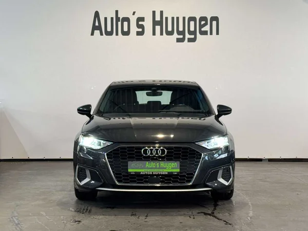 Audi A3 (2022) — foto 12 van 17