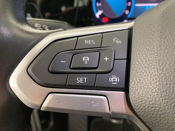 VOLKSWAGEN Golf VIII SW (2022) — foto 14 van 36