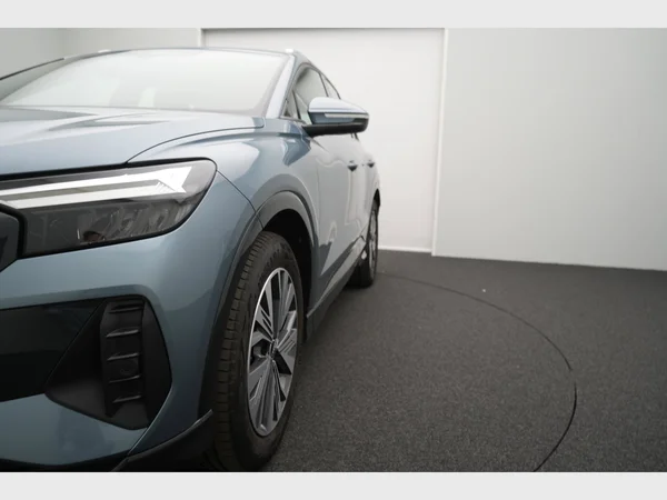 AUDI Q4 e-tron (2021) — foto 14 van 31