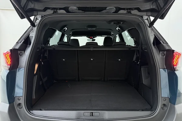 Peugeot 5008 (2024) — foto 19 van 23