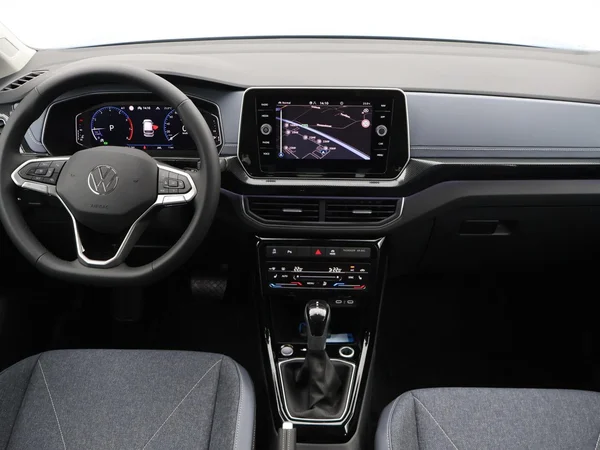 VOLKSWAGEN T-Cross (2026) — foto 2 van 21