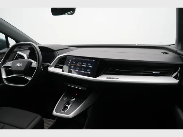 AUDI Q4 e-tron (2021) — foto 23 van 31