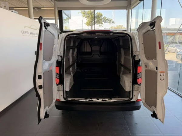 Ford Transit Custom (2025) — foto 19 van 20