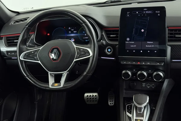 Renault Arkana E-TECH (HEV) (2022) — foto 36 van 36