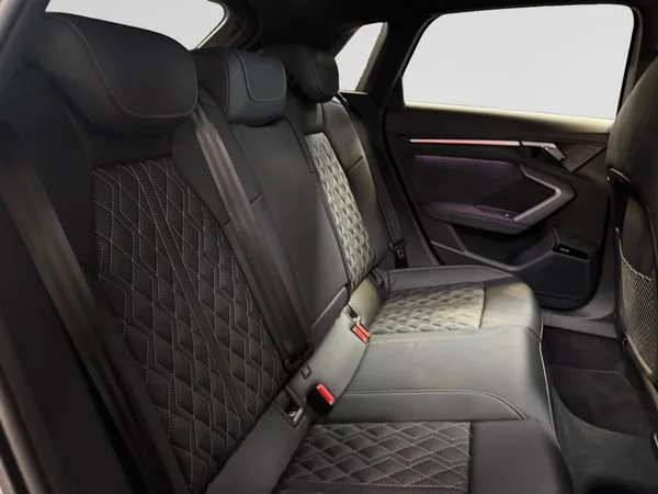 AUDI A3 Allstreet Dsl (2026) — foto 11 van 24
