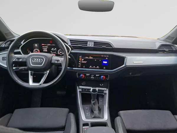 AUDI Q3 Sportback (2024) — foto 2 van 24