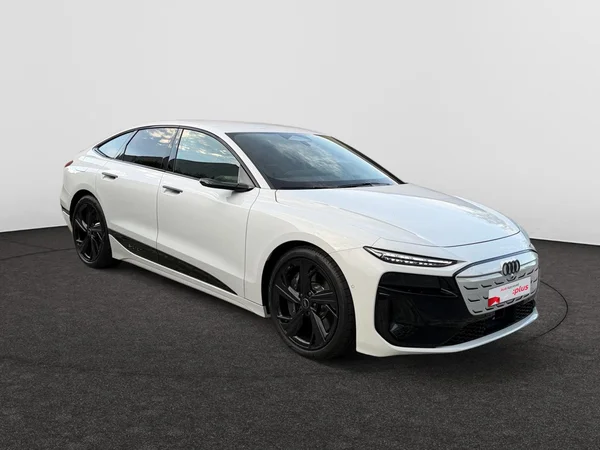 AUDI S6 Sportback e-tron (2026) — foto 20 van 22
