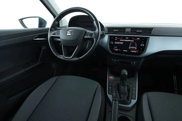Seat Arona (2020) — foto 4 van 16