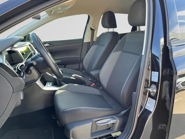 VOLKSWAGEN Taigo (2024) — foto 15 van 19