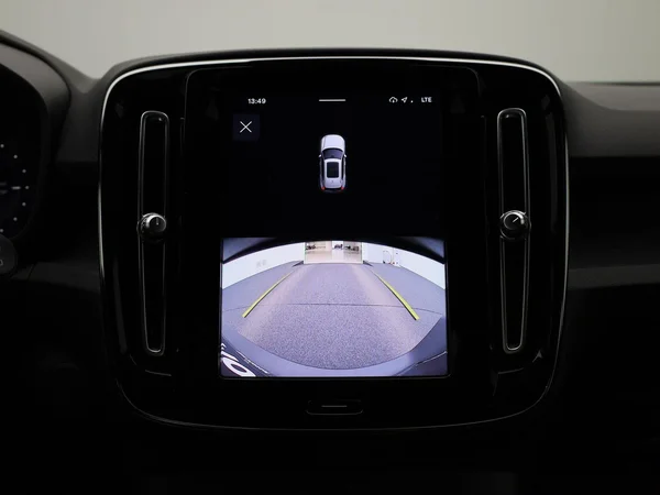 Volvo XC40 (2023) — foto 21 van 39