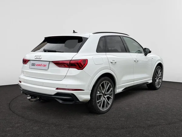 AUDI Q3 (2021) — foto 14 van 18