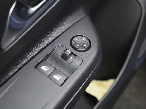 Opel Corsa (2021) — foto 21 van 39