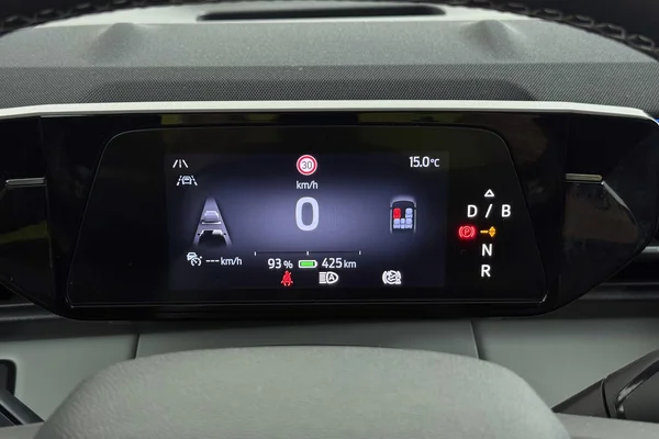 Ford E-Explorer (2024) — foto 2 van 41