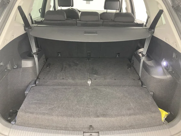VOLKSWAGEN Tiguan Allspace (2023) — foto 20 van 36