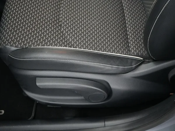Kia cee'd (2024) — foto 10 van 29