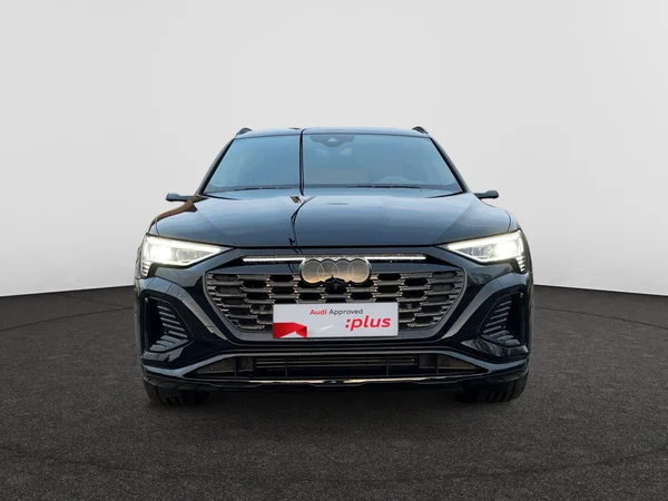 AUDI Q8 e-tron (2023) — foto 29 van 35