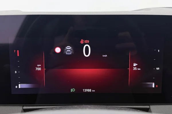 Opel Astra (2024) — foto 5 van 30