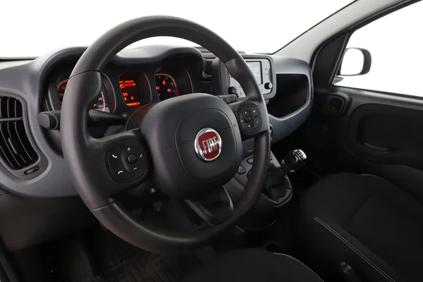 Fiat Panda (2024) — foto 2 van 16