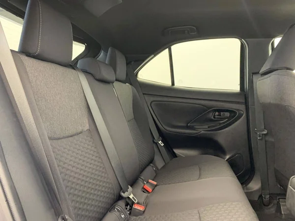 Toyota Yaris Cross Hybrid (HEV) (2026) — foto 2 van 25