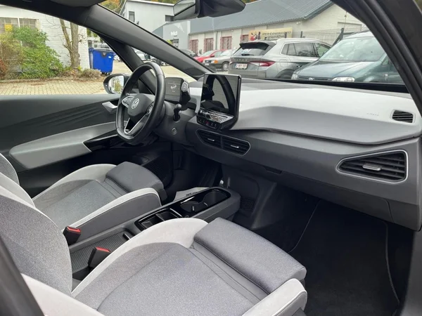 VOLKSWAGEN ID.3 (2021) — foto 13 van 16